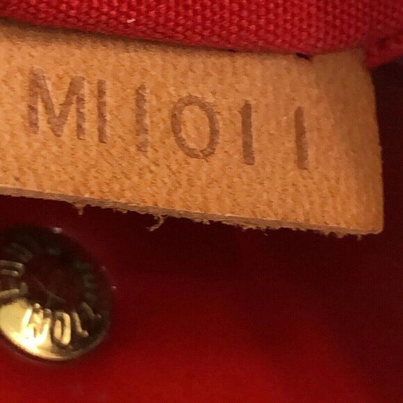 LOUIS VUITTON Reade PM M91088 Rouge Monogram Vernis MI1011 Handbag - Picture 8 of 14